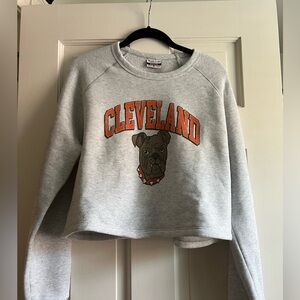 Cleveland Women Cropped Crewneck